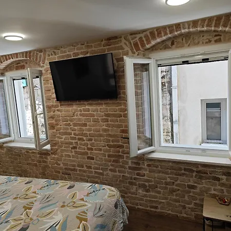 Apartment Staysplitbay Old Town Authentic Luxury *