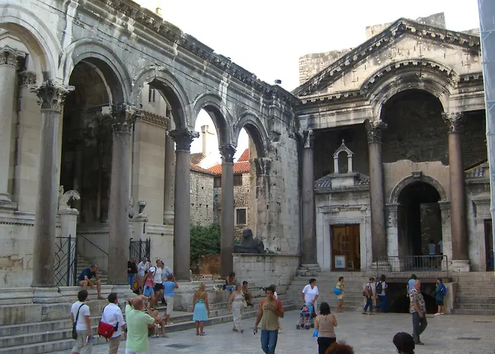 Staysplitbay Old Town Authentic Luxury Split