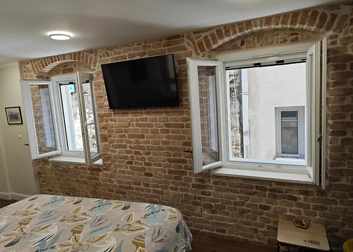 Apartamento Staysplitbay Old Town Authentic Luxury *