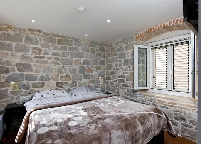 Apartamento Staysplitbay Old Town Authentic Luxury *