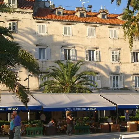 Staysplitbay Old Town Authentic Luxury Lägenhet Split