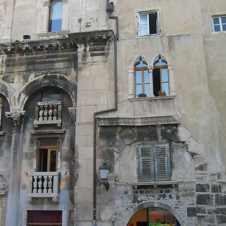 Staysplitbay Old Town Authentic Luxury Split