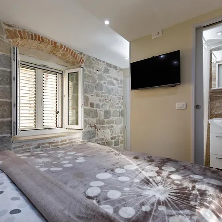شقة Staysplitbay Old Town Authentic Luxury سبليت