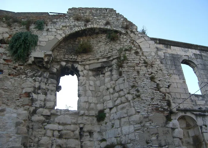 Staysplitbay Old Town Authentic Luxury דירה *