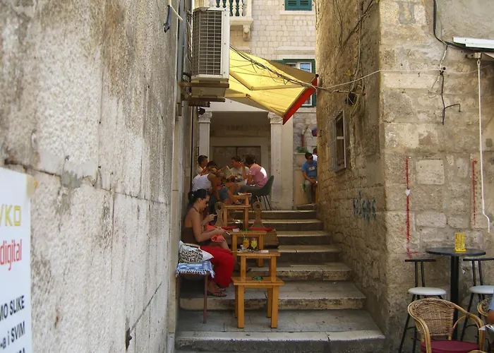 דירה Staysplitbay Old Town Authentic Luxury ספליט