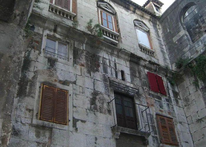 Staysplitbay Old Town Authentic Luxury ספליט