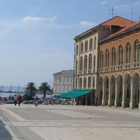 Appartamento Staysplitbay Old Town Authentic Luxury *
